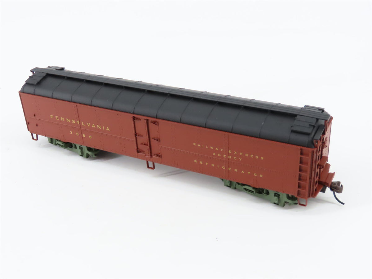 HO Scale Walthers 932-5884 PRR Pennsylvania 50&#39; R50B Express Reefer #3080