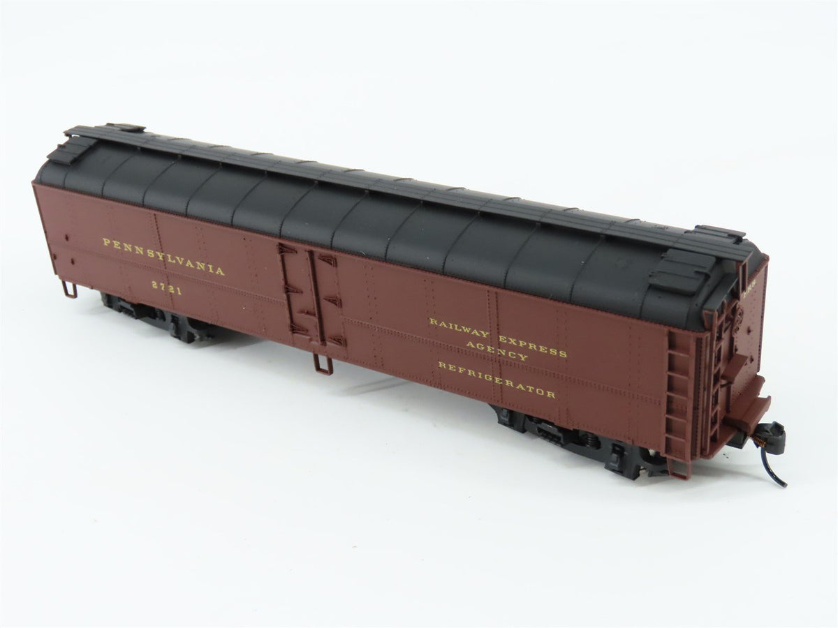 HO Scale Walthers 932-5888 PRR Pennsylvania 50&#39; R50B Express Reefer #2721