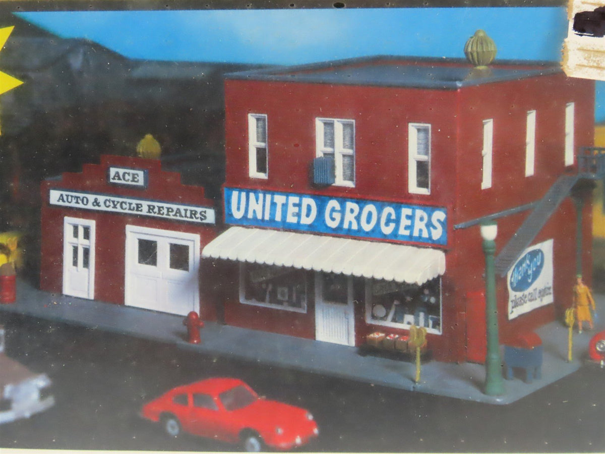 HO 1/87 Scale AHM Minikits Kit 5861 &quot;Uncle Al&#39;s&quot; United Grocery Store - Sealed