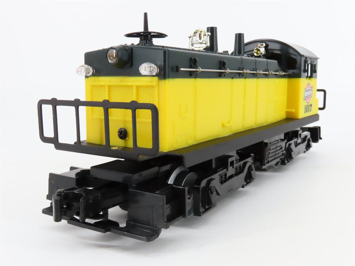 O Gauge 3-Rail Lionel 6-18921 CNW Railway NW2 Diesel Locomotive #1017