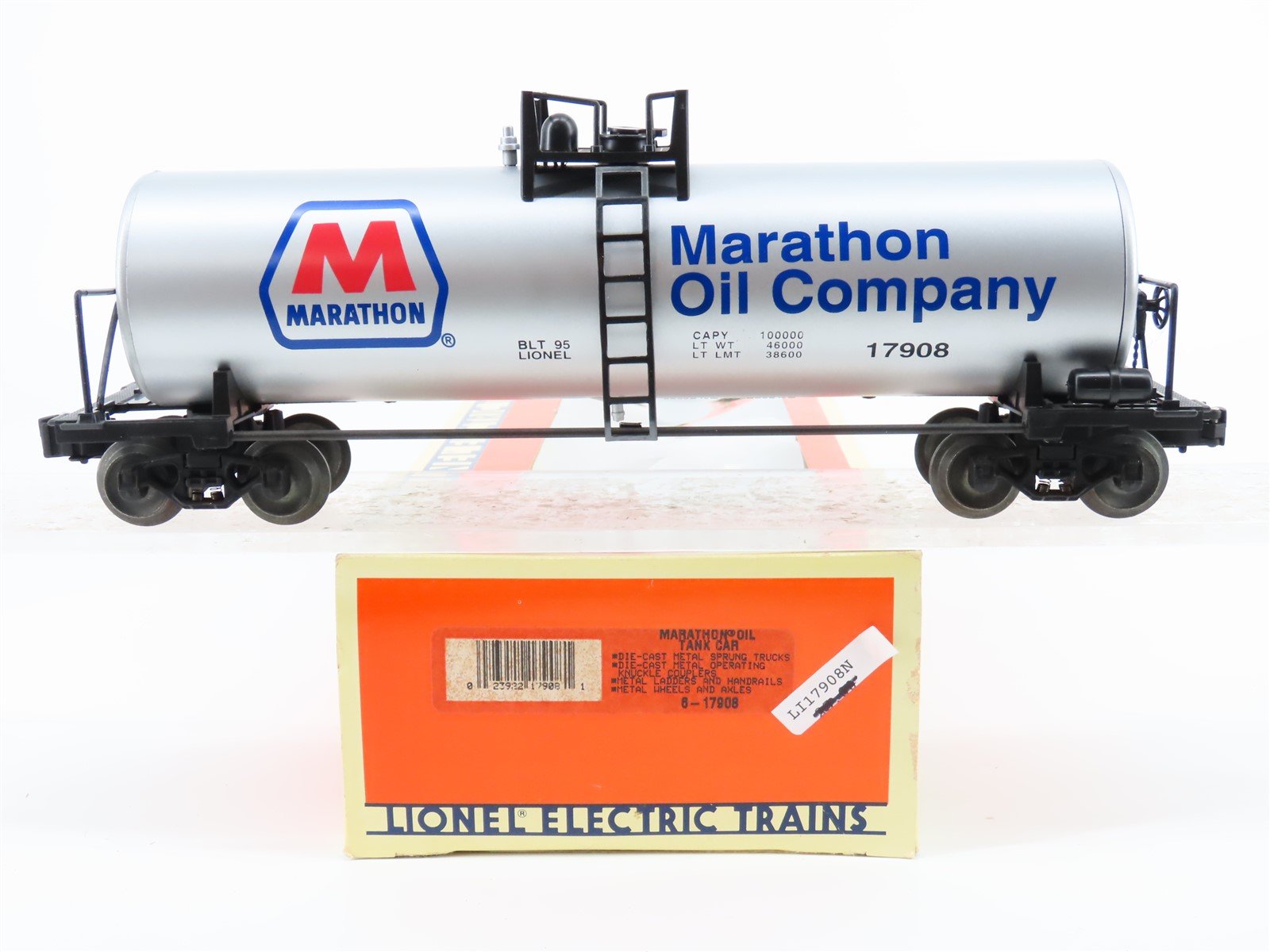 O Gauge 3-Rail Lionel 6-17908 Marathon Oil Uni-Body Tank Car #17908