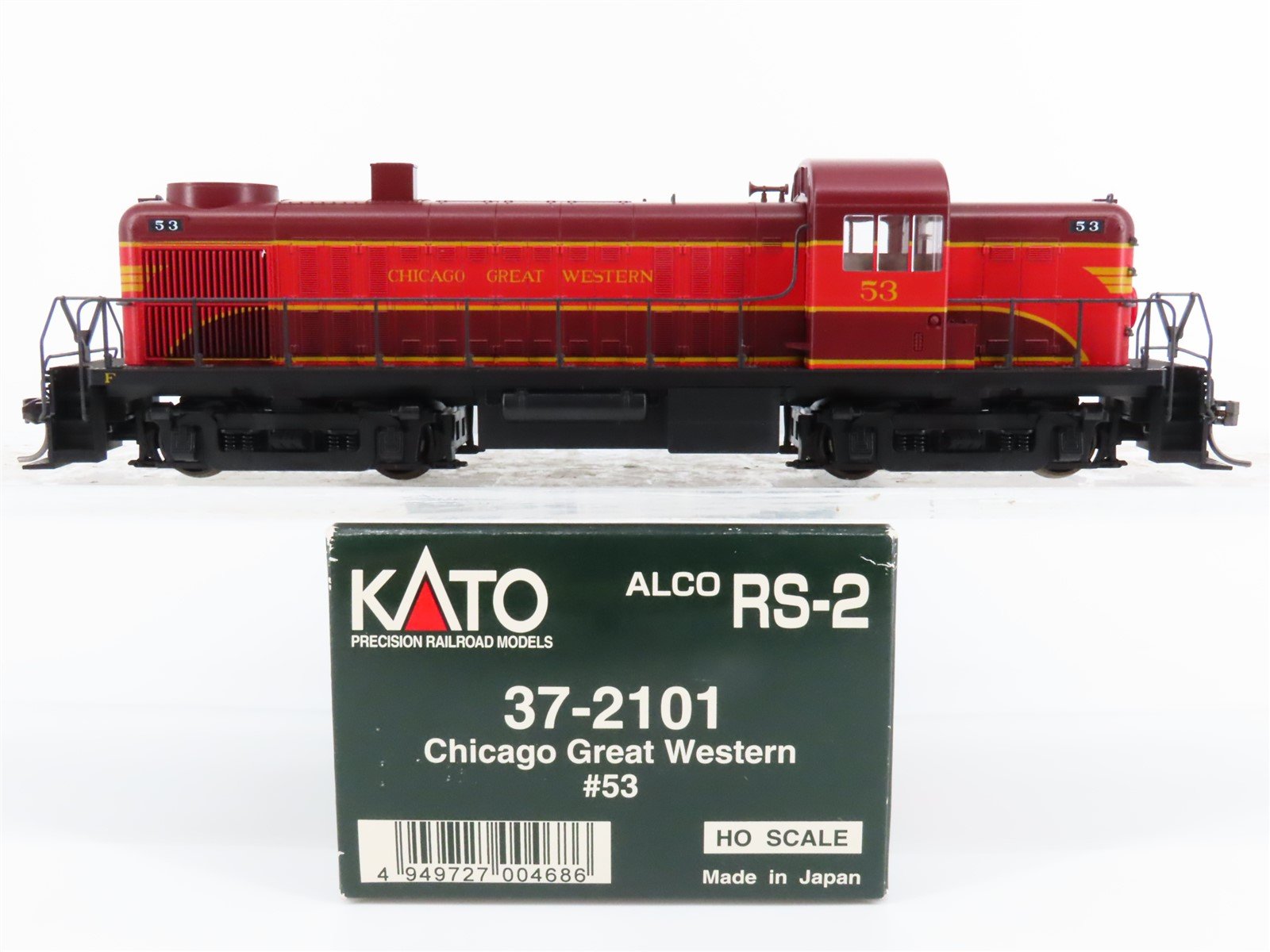 HO Scale KATO 37-2101 CGW Chicago Great Western RS2 Diesel Locomotive #53