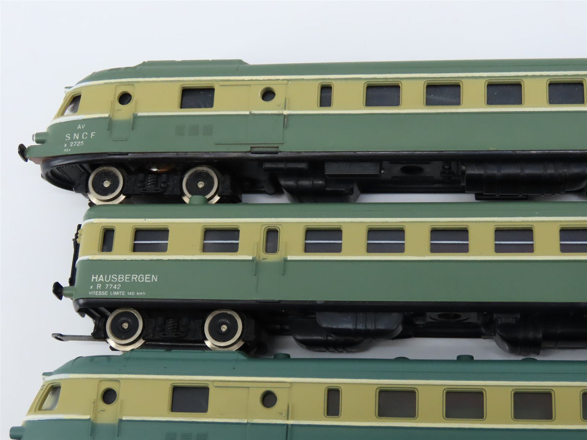 HO Scale Lima SNCF French Lyon-Vaise/Hausbergen 3-Unit Diesel Rail Car Set