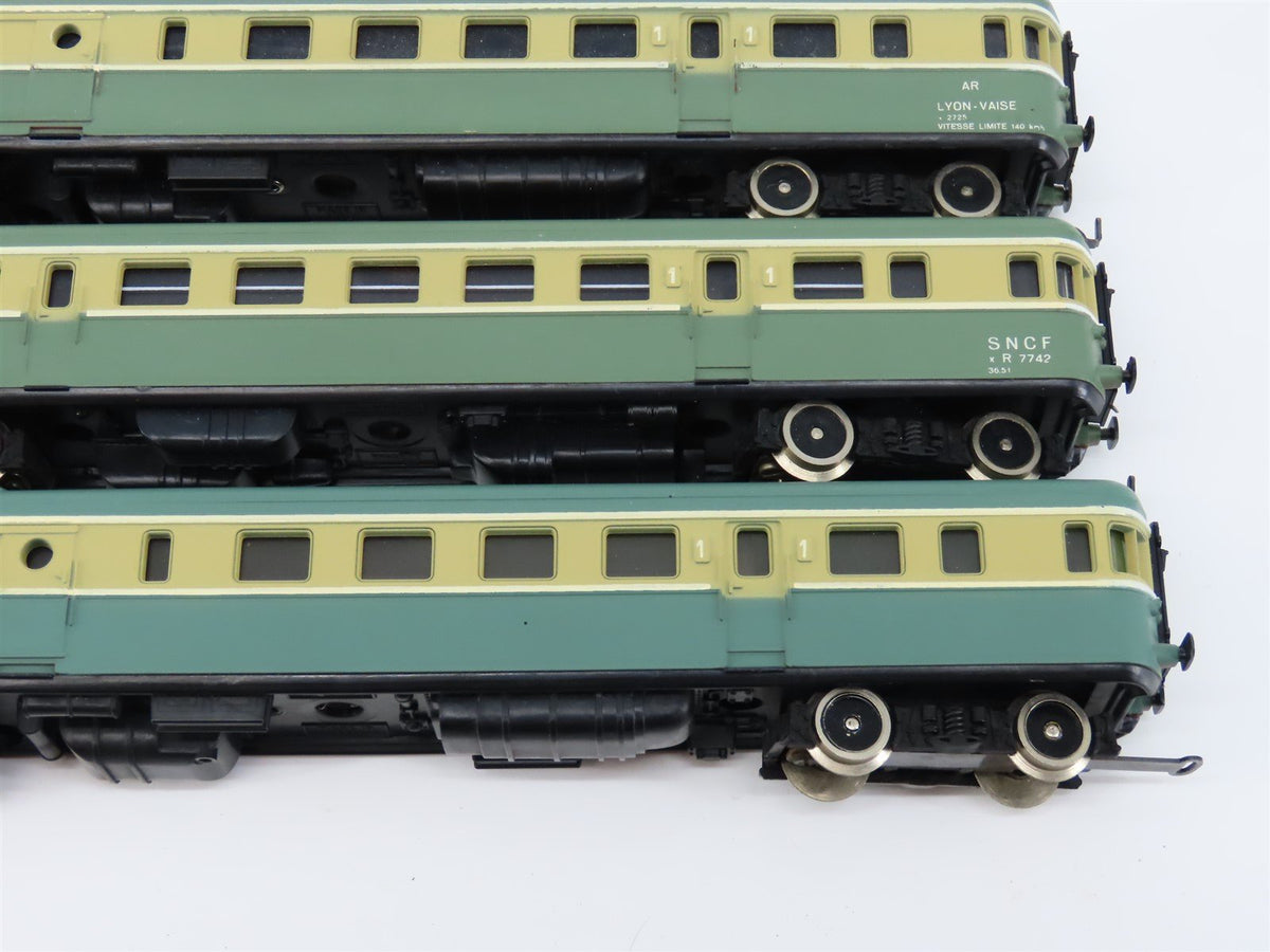 HO Scale Lima SNCF French Lyon-Vaise/Hausbergen 3-Unit Diesel Rail Car Set