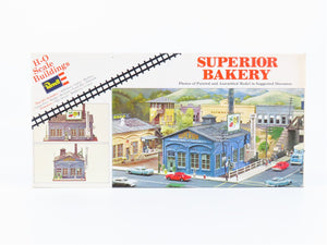 HO Scale Revell Kit H-997 Superior Baking Company