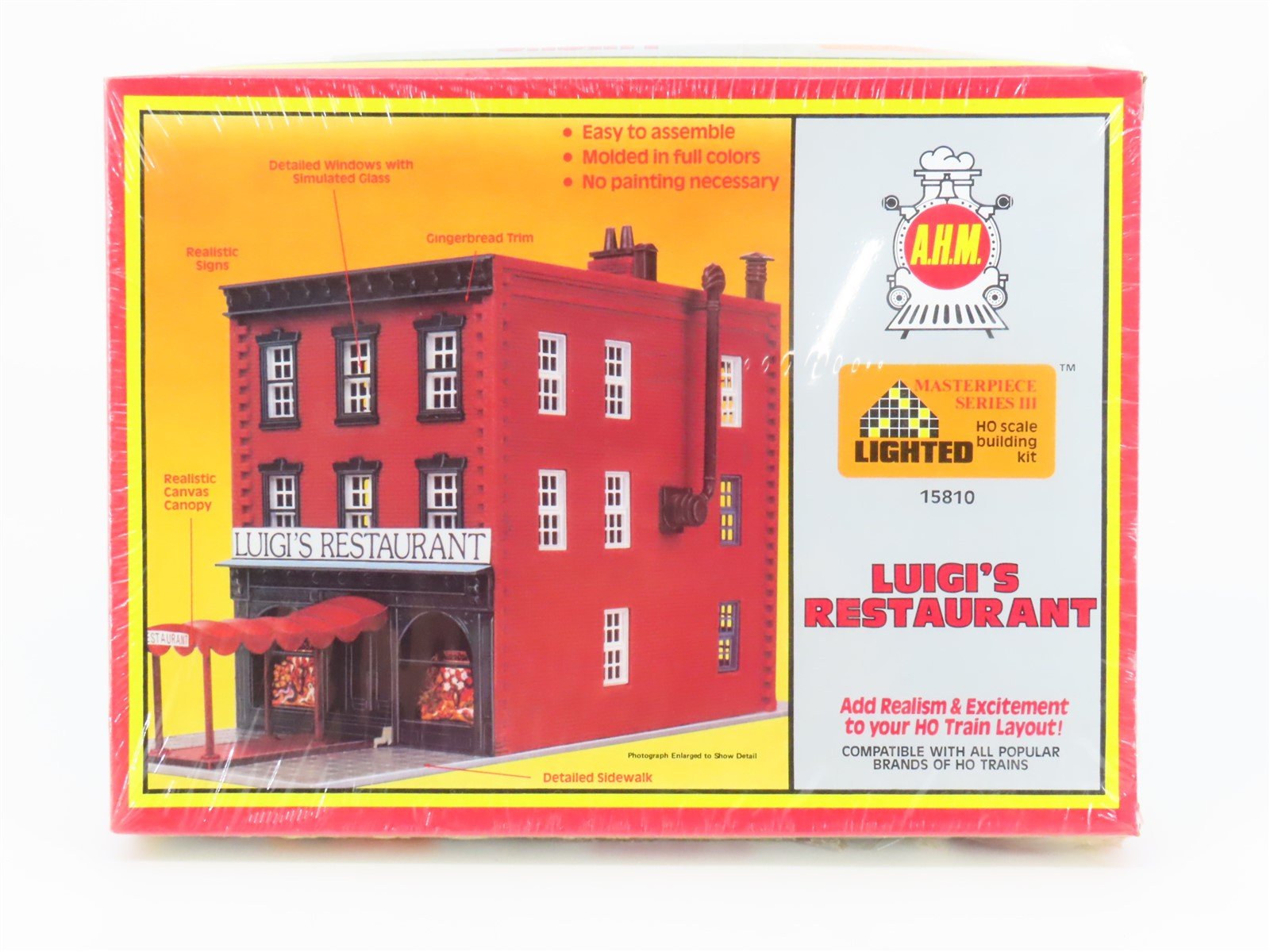 HO Scale AHM Kit 15810 Luigi's Restaurant