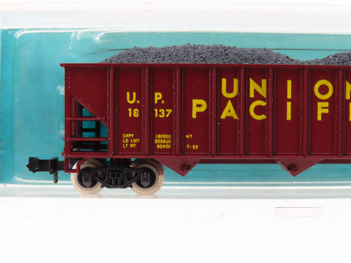 N Scale Atlas 3263 UP Union Pacific 90-Ton 3-Bay Open Hopper #18137 w/ Load