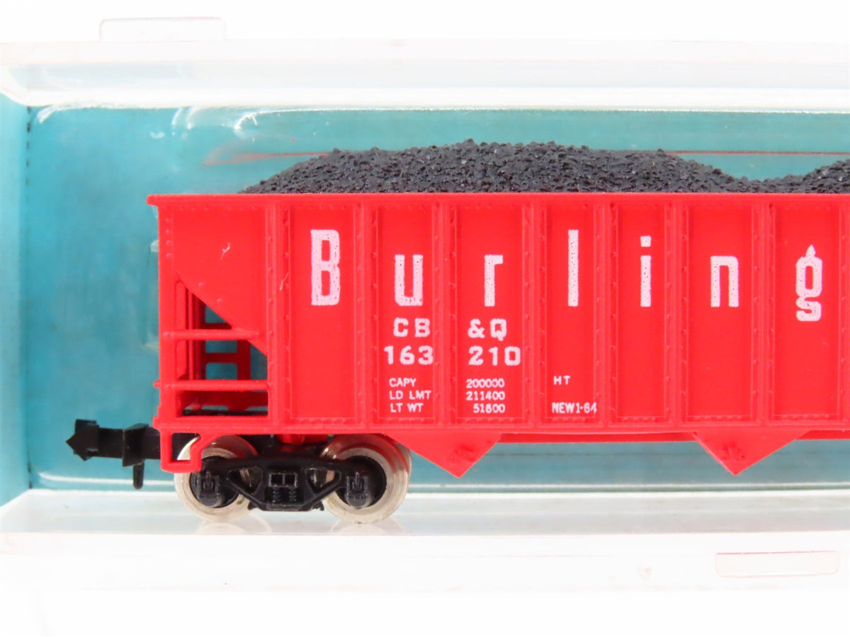 N Atlas 3262 CB&amp;Q Burlington Route 90-Ton 3-Bay Open Hopper #163210 w/ Load