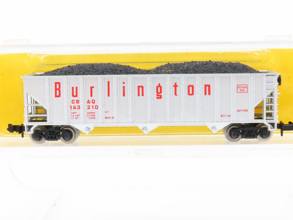 N Atlas 3261 CB&amp;Q Burlington Route 90-Ton 3-Bay Open Hopper #163210 w/ Load