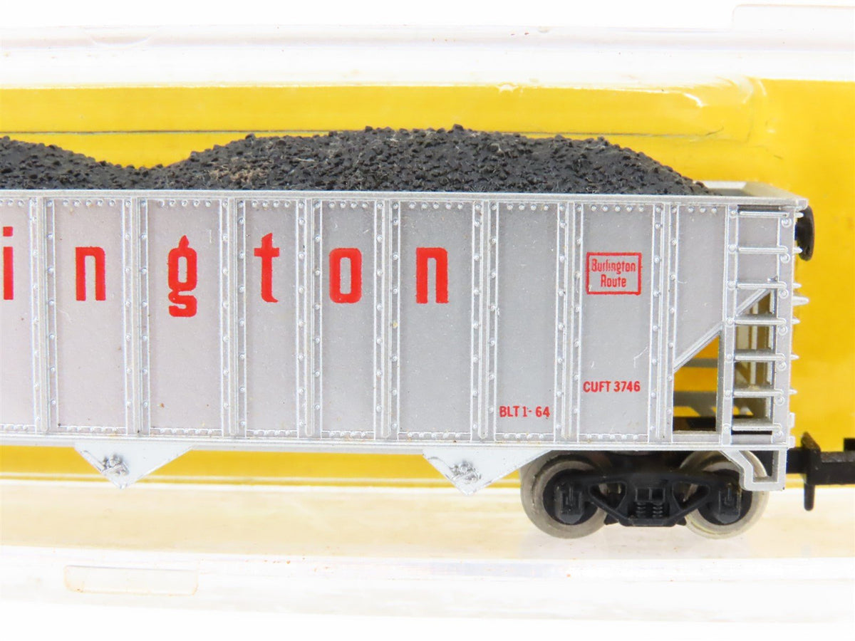 N Atlas 3261 CB&amp;Q Burlington Route 90-Ton 3-Bay Open Hopper #163210 w/ Load