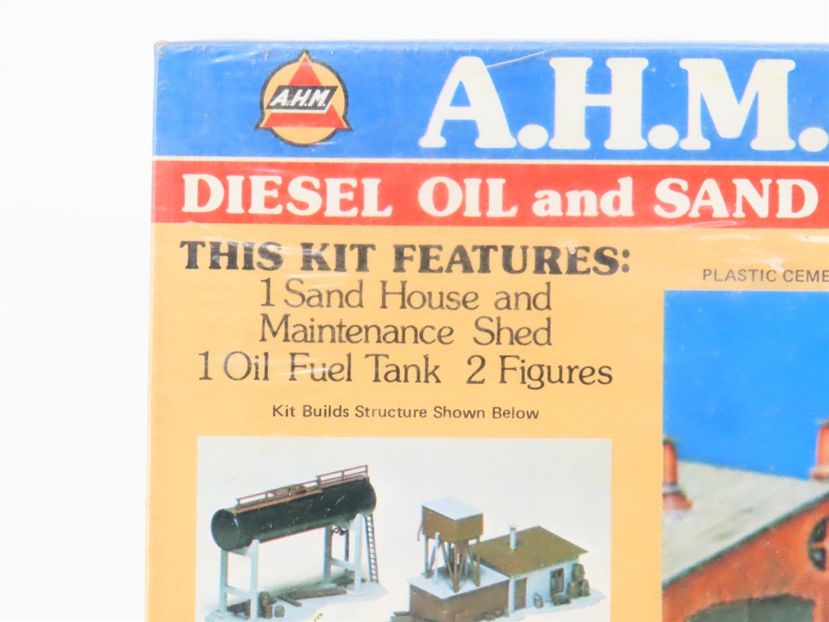 HO 1/87 Scale AHM Kit 5733 Diesel Oil &amp; Sand Depot - Sealed