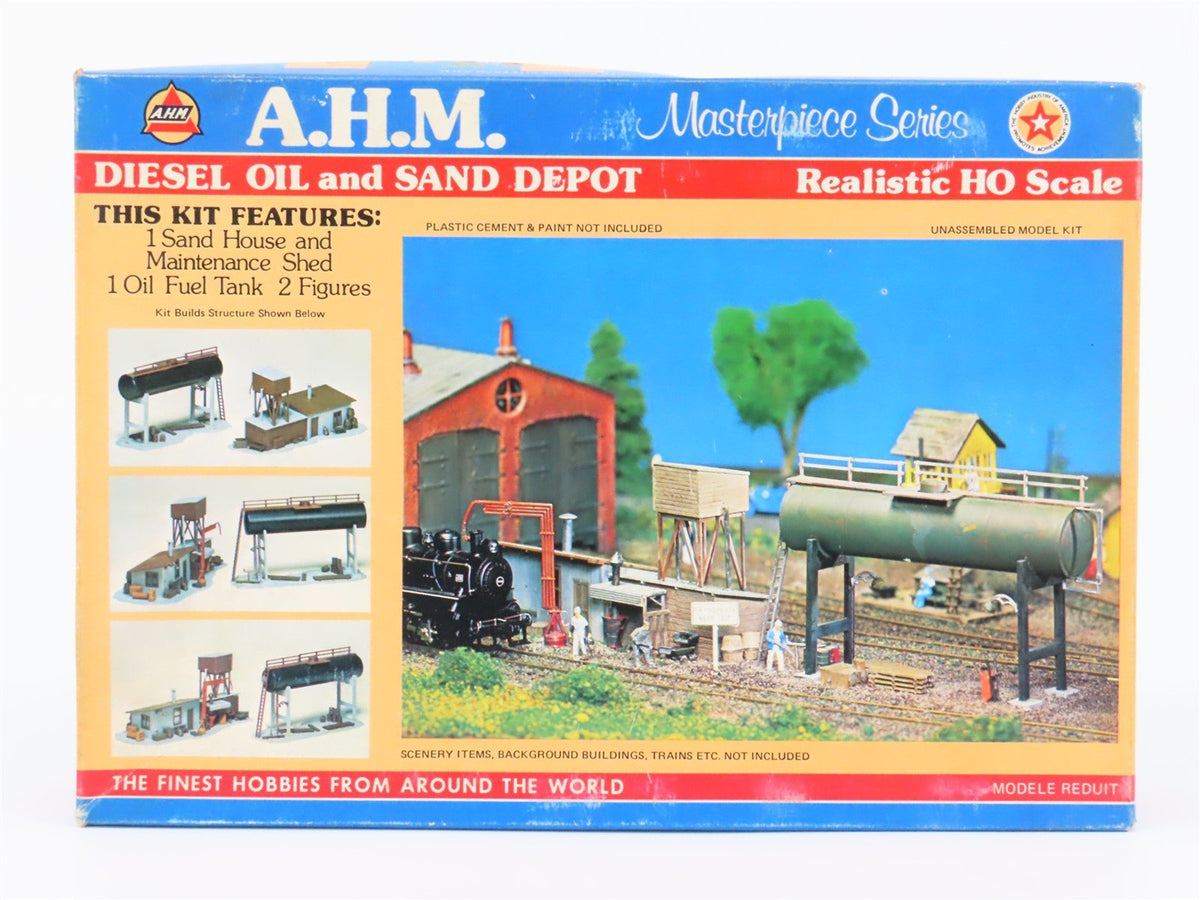 HO 1/87 Scale AHM Kit 5733 Diesel Oil &amp; Sand Depot