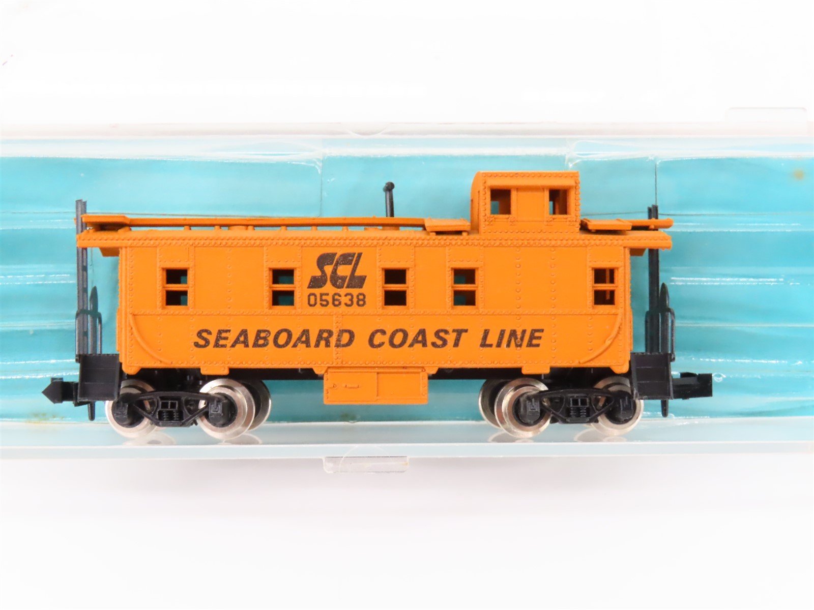 N Scale Atlas 3567 SCL Seaboard Coast Line Offset Cupola Steel Caboose #05638