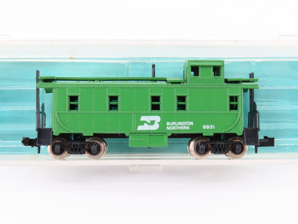 N Scale Atlas 3565 BN Burlington Northern Offset Cupola Steel Caboose #9931