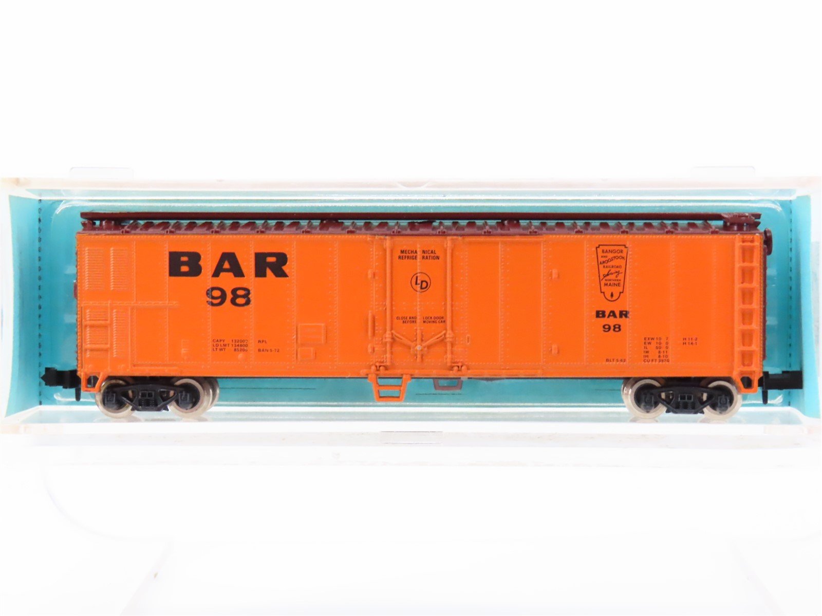 N Scale Atlas 3652 BAR Bangor & Aroostook 50' Mech Reefer #98