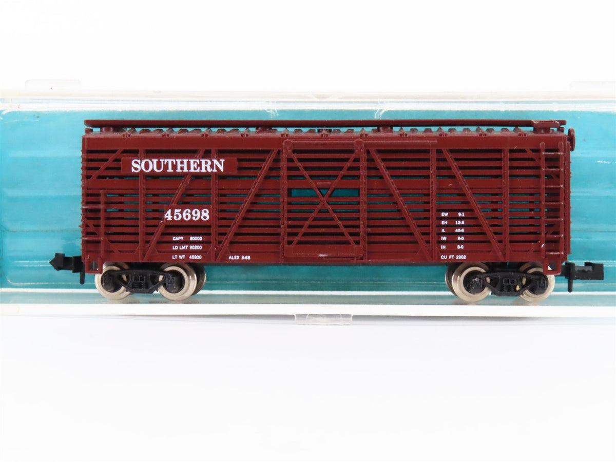 N Scale Atlas 3524 SOU Southern Railway 40&#39; Stock Car #45698