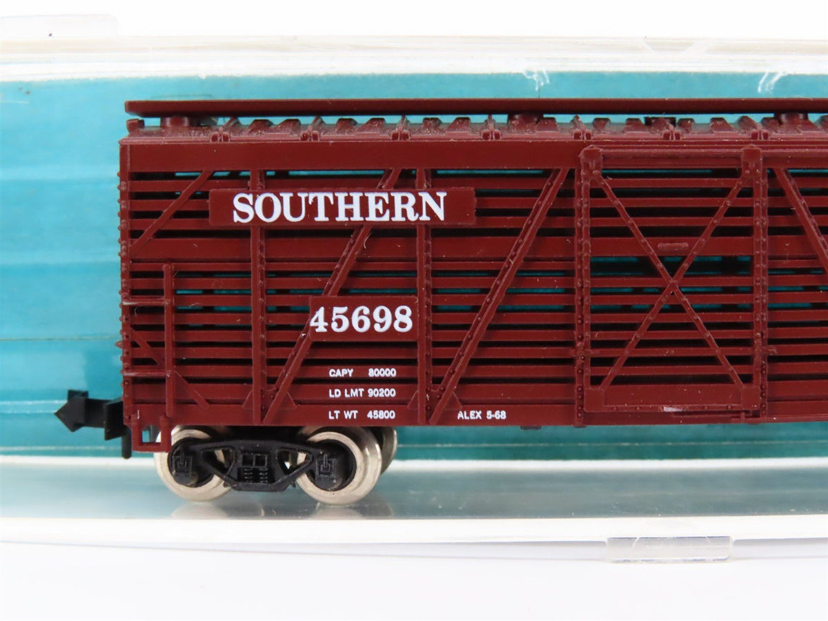 N Scale Atlas 3524 SOU Southern Railway 40&#39; Stock Car #45698