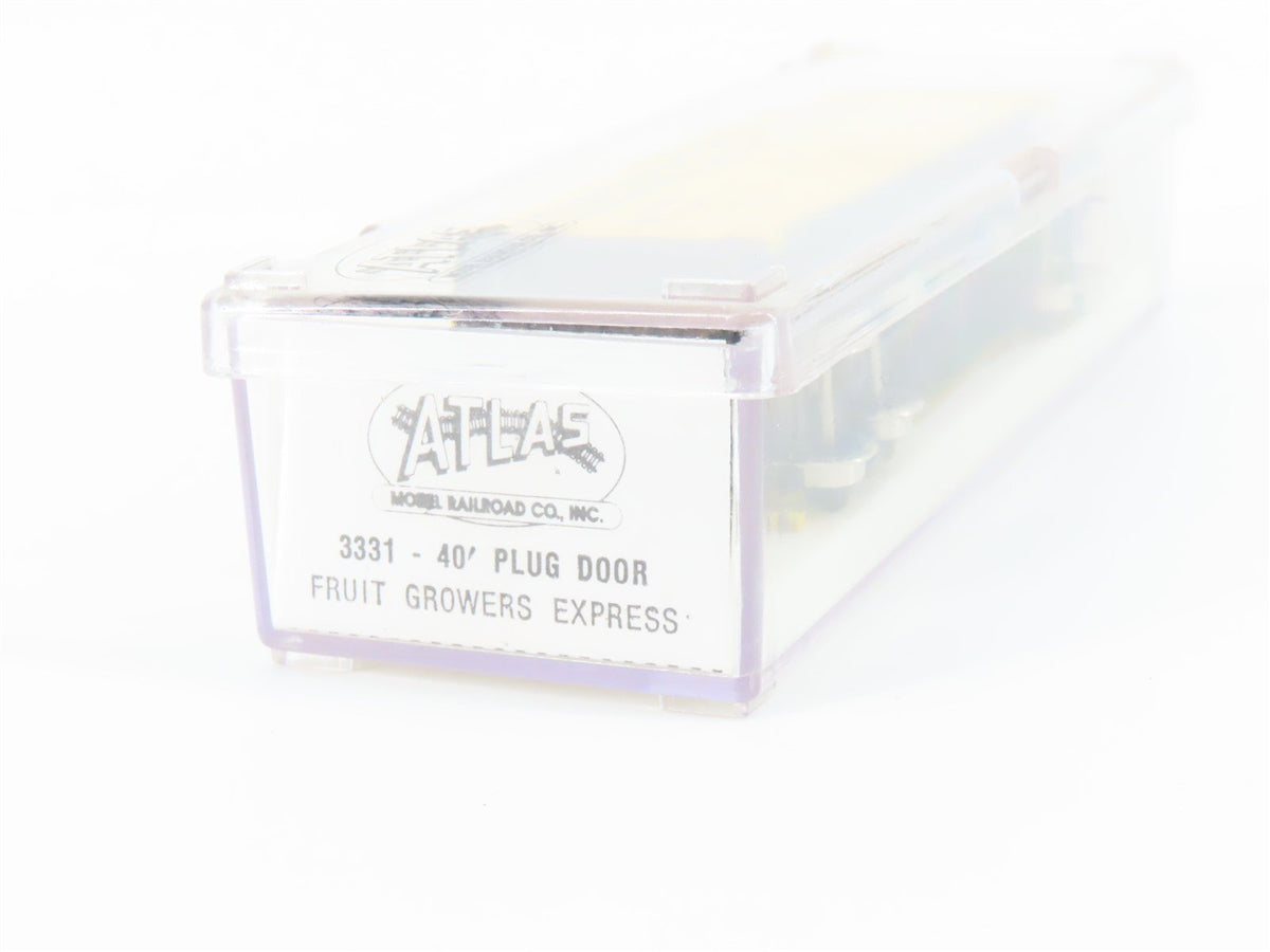 N Scale Atlas 3331 RBNX Fruit Growers Express 40&#39; Plug Door Box Car #82072