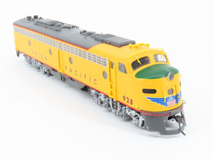 HO Scale Proto 2000 8137 UP Union Pacific E8/9A Diesel Locomotive #928