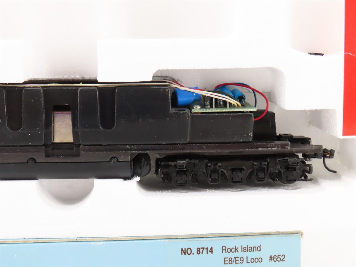 HO Scale Proto 2000 8714 RI Rock Island &quot;The Rocket E8/9A Diesel Locomotive #652