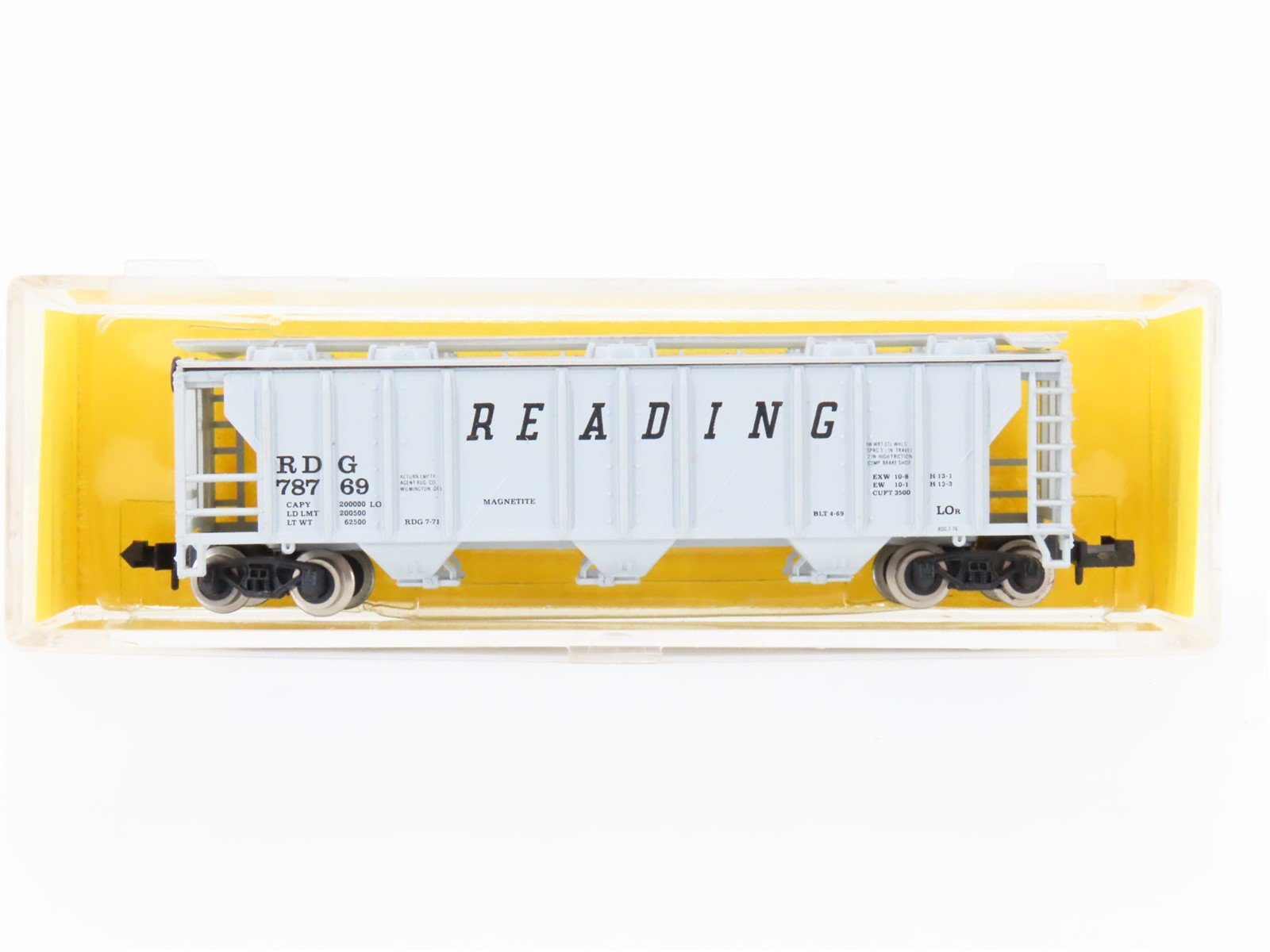 N Scale Atlas 3724 RDG Reading 3-Bay Covered Hopper #78769