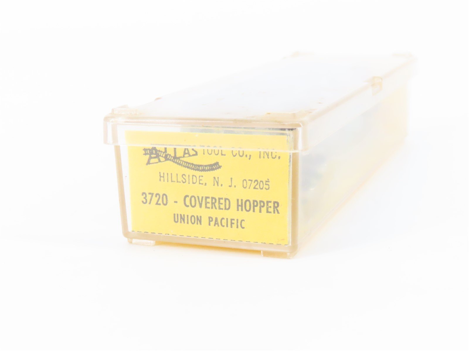 N Scale Atlas 3720 UP Union Pacific 3-Bay Covered Hopper #19711