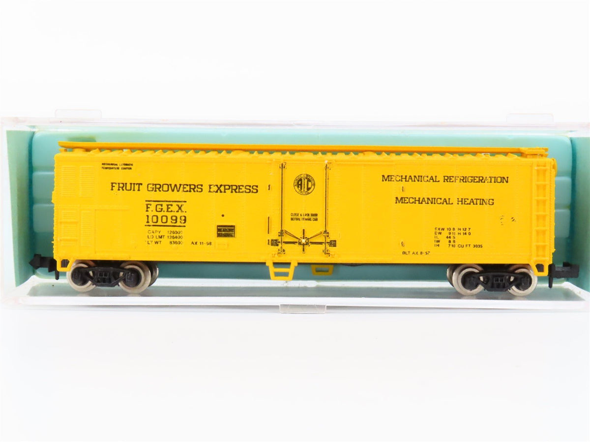 N Scale Atlas 3241 FGE Fruit Growers Express 50&#39; Mech Reefer #10099