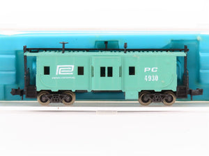 N Scale Atlas 2437 PC Penn Central Bay Window Caboose #4930