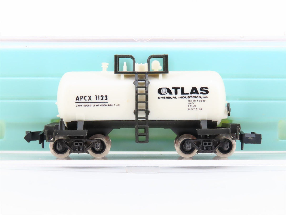 N Scale Atlas 2462 APCX Atlas Chemical Industries 26&#39; Tank Car #1123