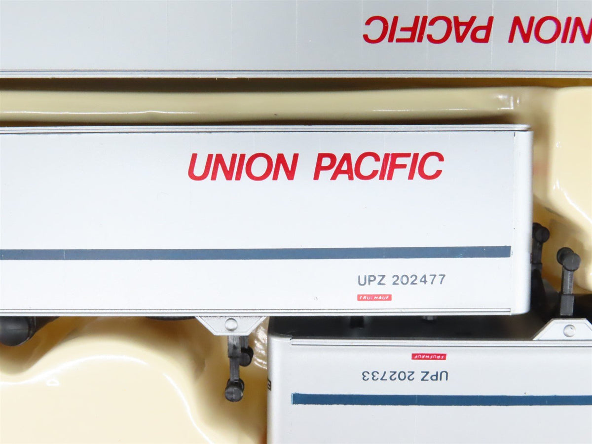 HO Scale Con-Cor 0004-008107 UP Union Pacific 40&#39; Box Trailer 3-Pack