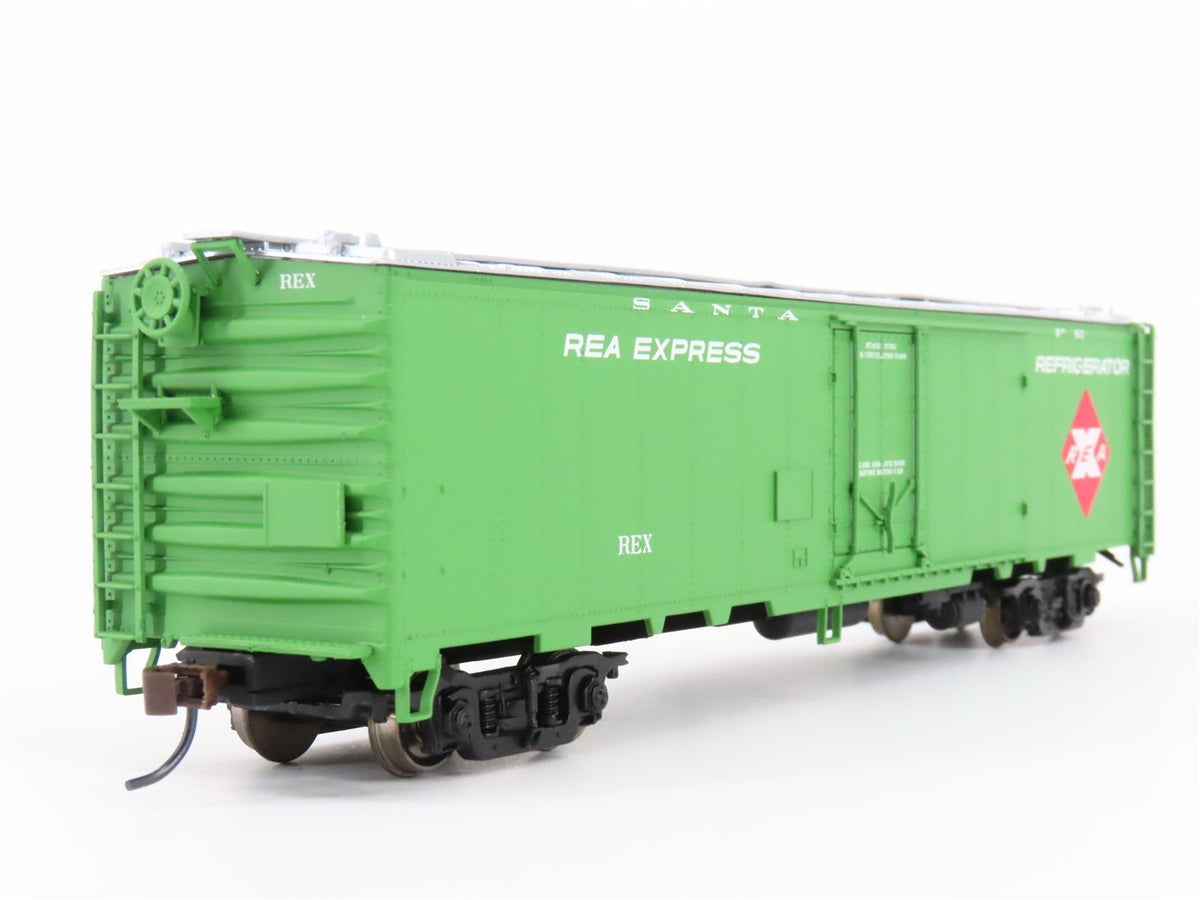 HO Scale Walthers #932-6244 ATSF Santa Fe 50&#39; REA Express Reefer