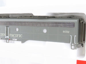 HO Scale Proto 2000 21014 SP Southern Pacific E8/9A Diesel Locomotive #6052