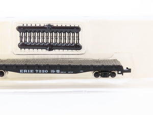 N Scale Atlas 3805 ERIE Railroad 50' Flat Car #7220 w/ Stakes