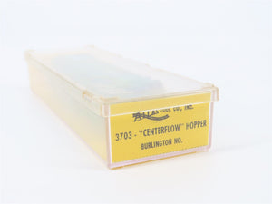 N Atlas 3703 BN Burlington Northern 4-Bay Centerflow Covered Hopper #460020