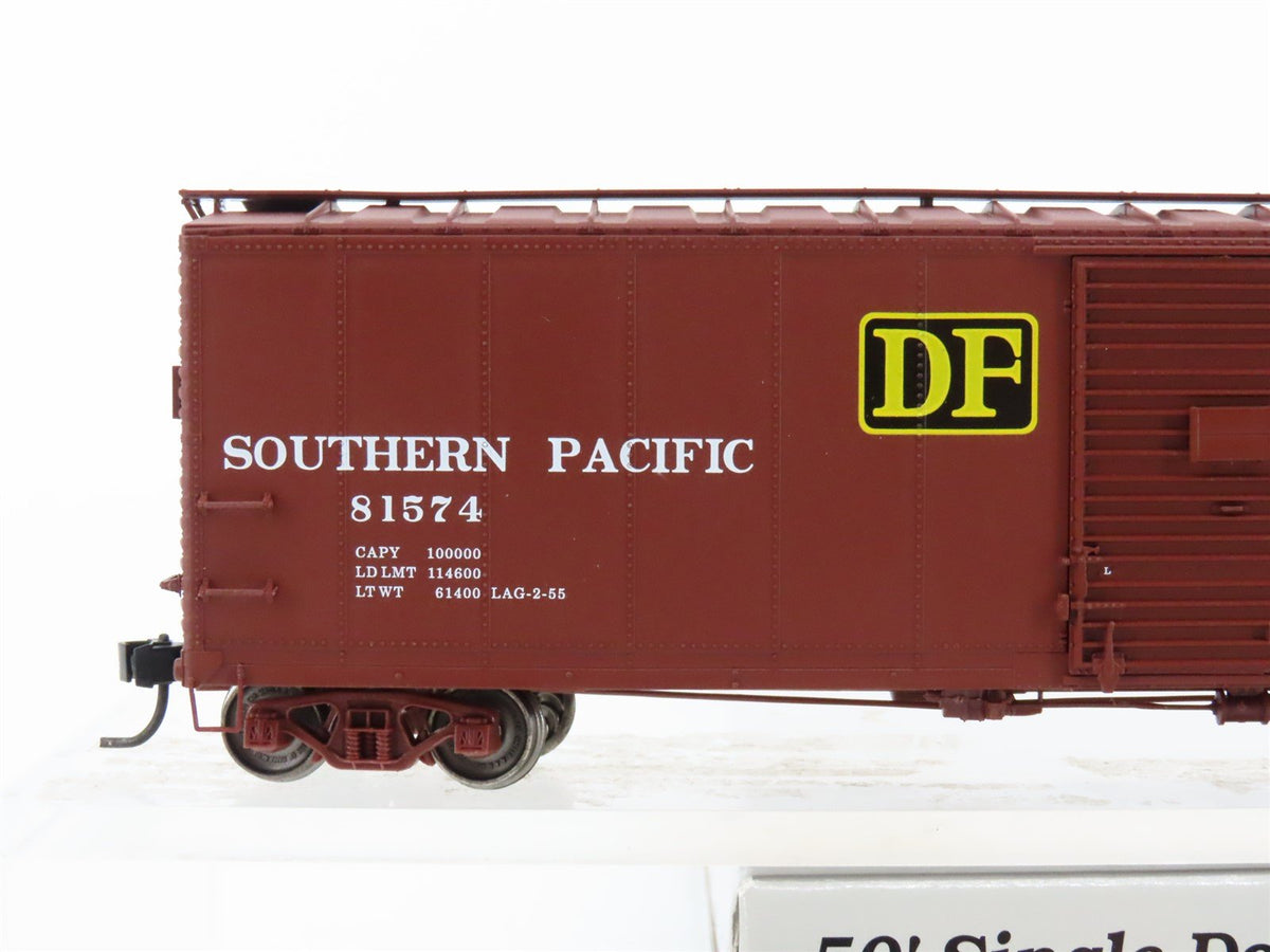 HO Scale Proto 2000 23357 SP Southern Pacific 50&#39; Automobile Boxcar #81574