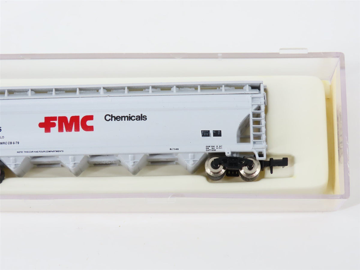 N Scale Atlas 3716 FMLX FMC Chemicals 4-Bay Centerflow Covered Hopper #45075