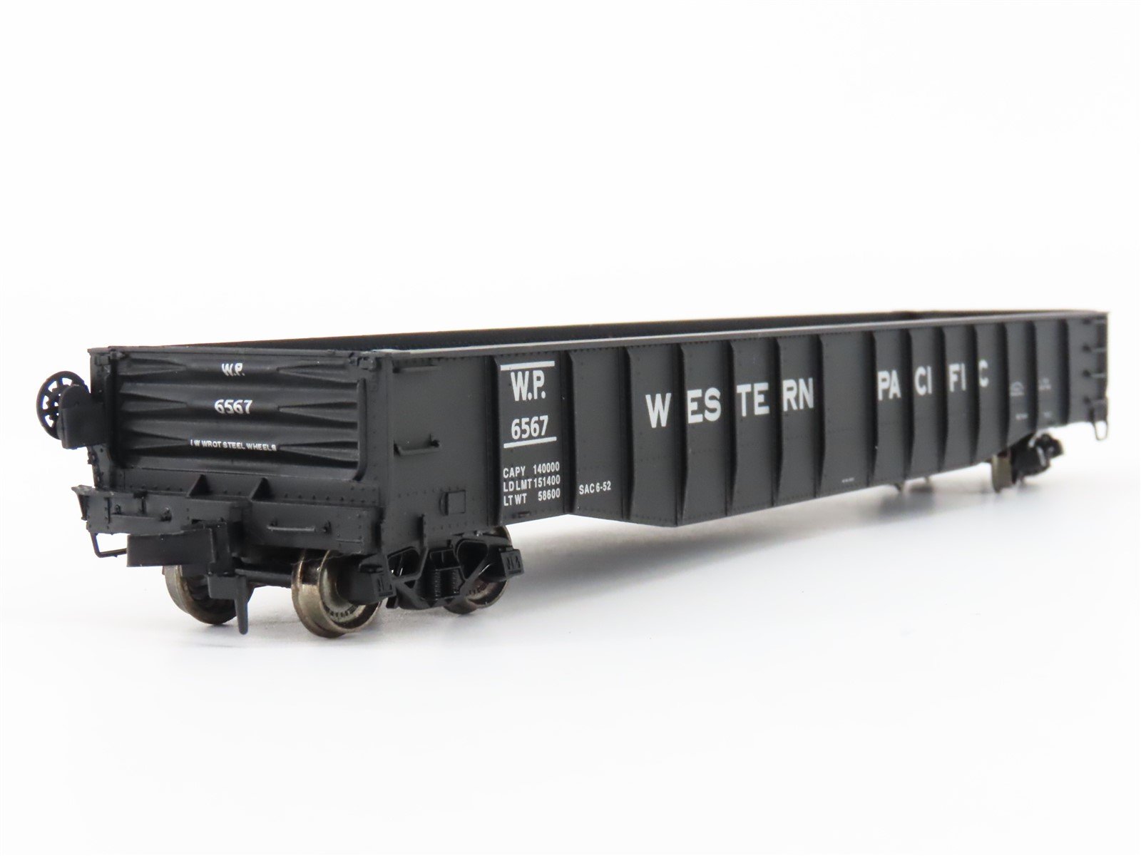 HO Scale Proto 2000 WP Western Pacific 52' 6'' Mill Gondola Car #6567