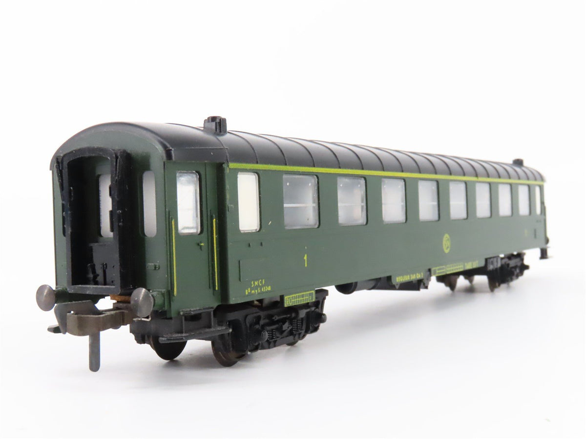 HO Scale Fleischmann 1525 SNCF French National 1st Class Coach Passenger Car