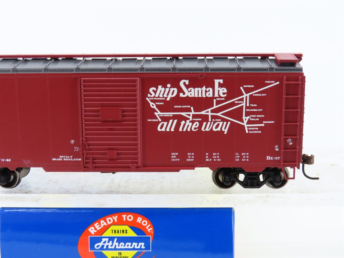 HO Athearn 70046 ATSF Santa Fe &quot;Scout&quot; 40&#39; Box Car #141065 w/ Custom Graffiti