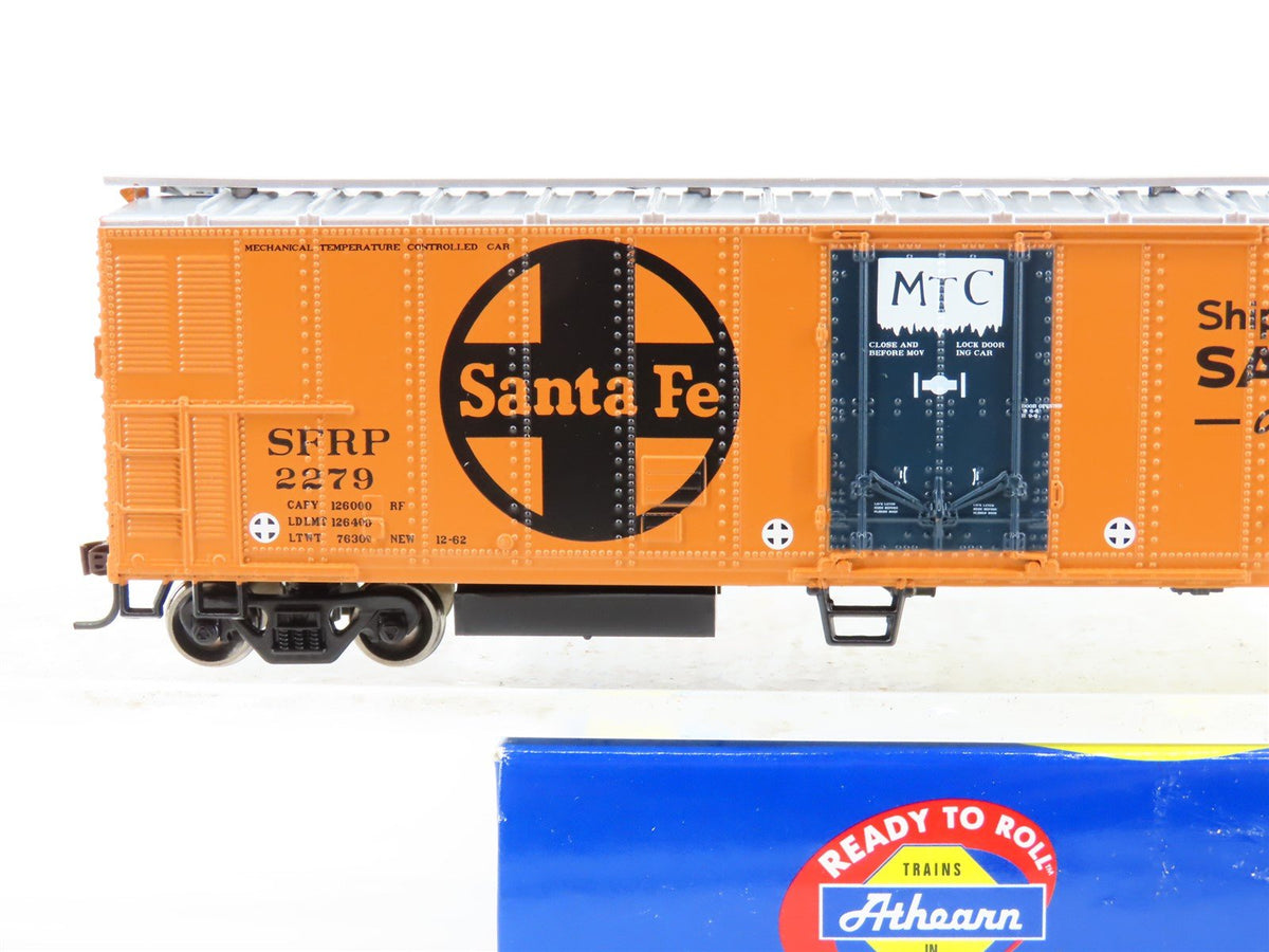 HO Scale Athearn #75450 SFRP Santa Fe 50&#39; Smooth Side Mechanical Reefer #2279