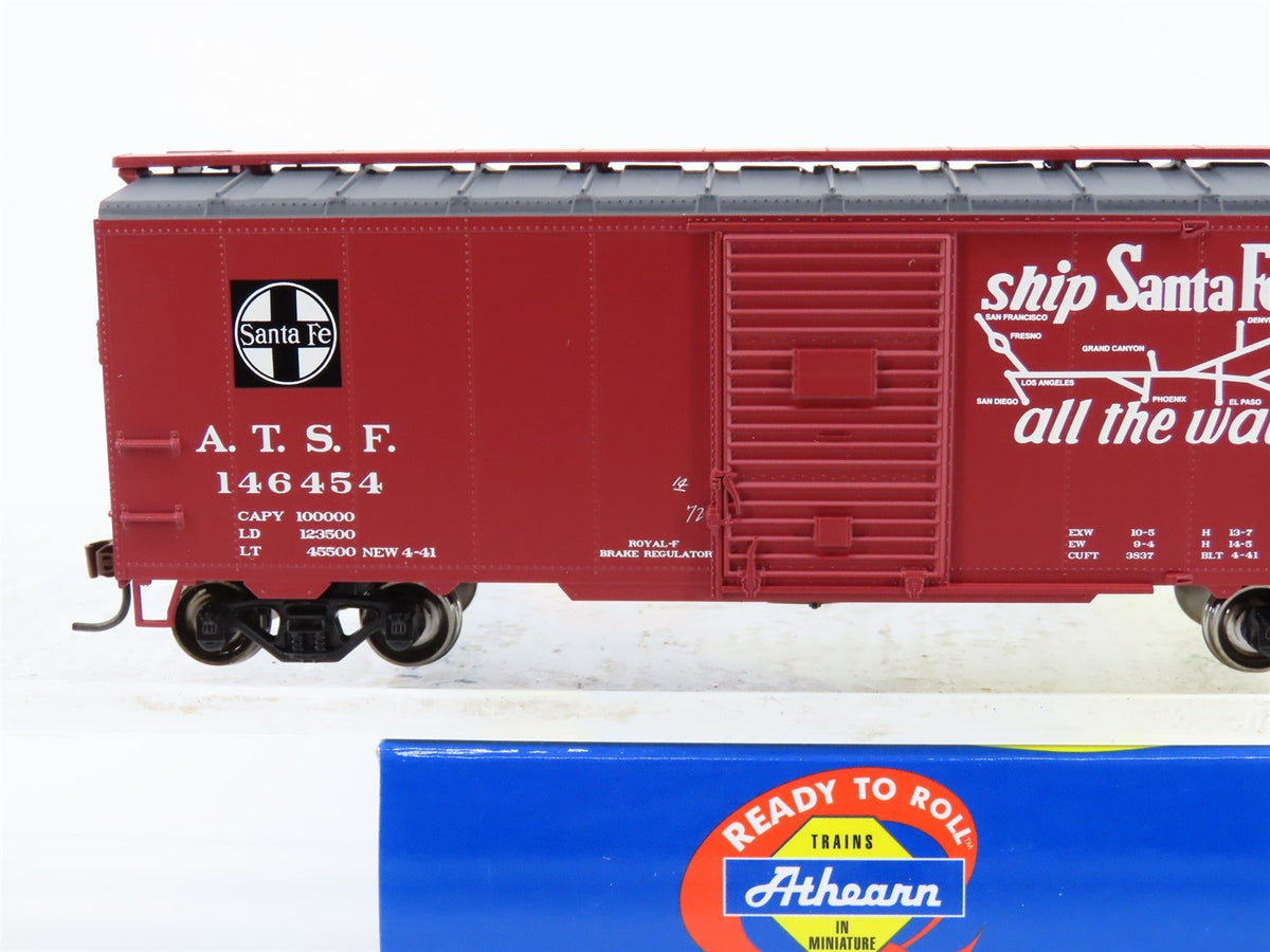 HO Athearn 70038 ATSF Santa Fe Chief 40&#39; Box Car #146454 w/ Custom Graffiti