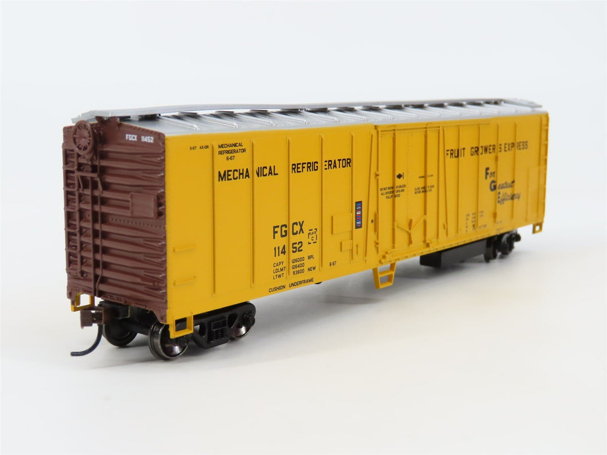 HO Scale Athearn #7573 FGCX Fruit Growers Express 50&#39; Mechanical Reefer #11452