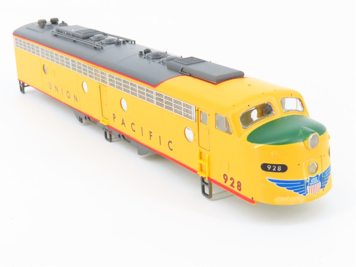 HO Scale Proto 2000 8137 UP Union Pacific E8/9A Diesel Locomotive No# Custom