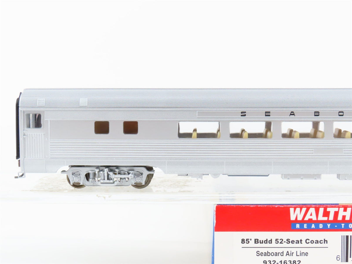 HO Walthers 932-16382 SAL Seaboard Air Line 85&#39; Budd 52-Seat Coach Passenger Car