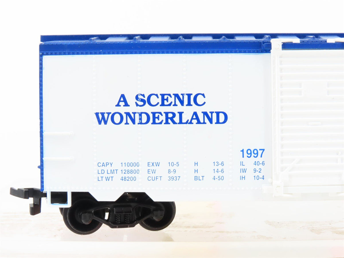 HO Scale Life-Like 8584 Northlandz Railway Museum 40&#39; Box Car #1997