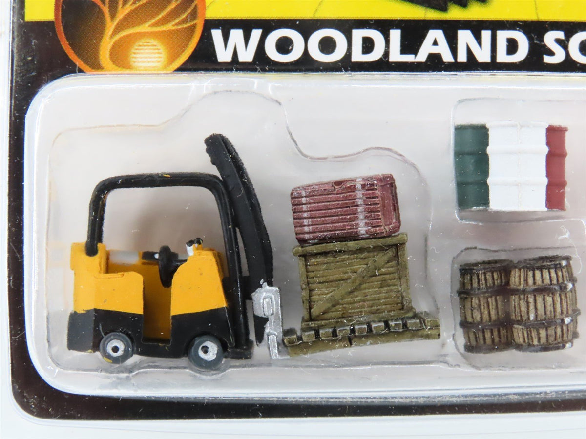 HO 1/87 Scale Woodland Scenics Scenic Accents #A1934 Loading Dock Details