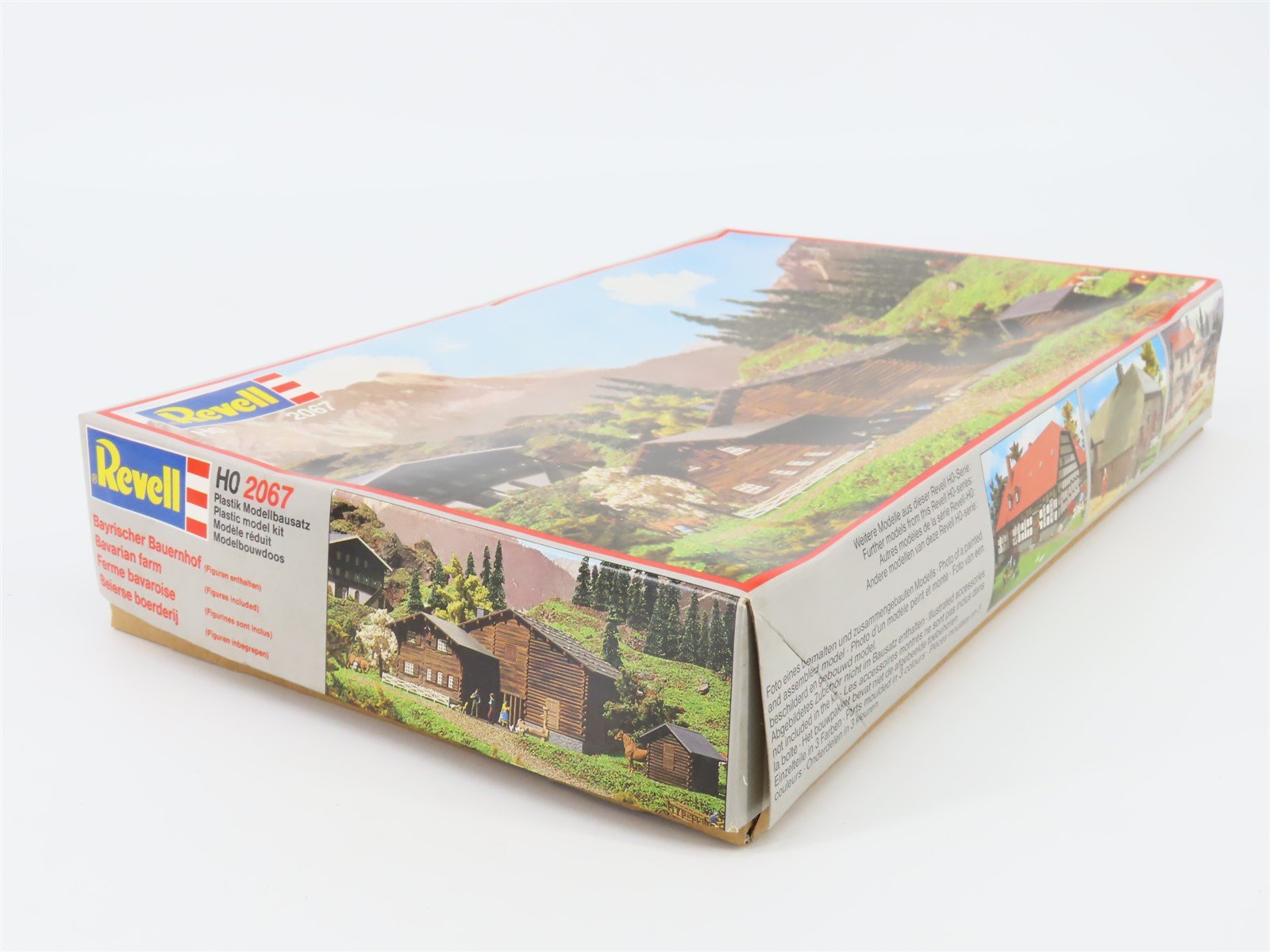 HO 1/87 Scale Revell Kit #2067 Bavarian Farm w/ Figures