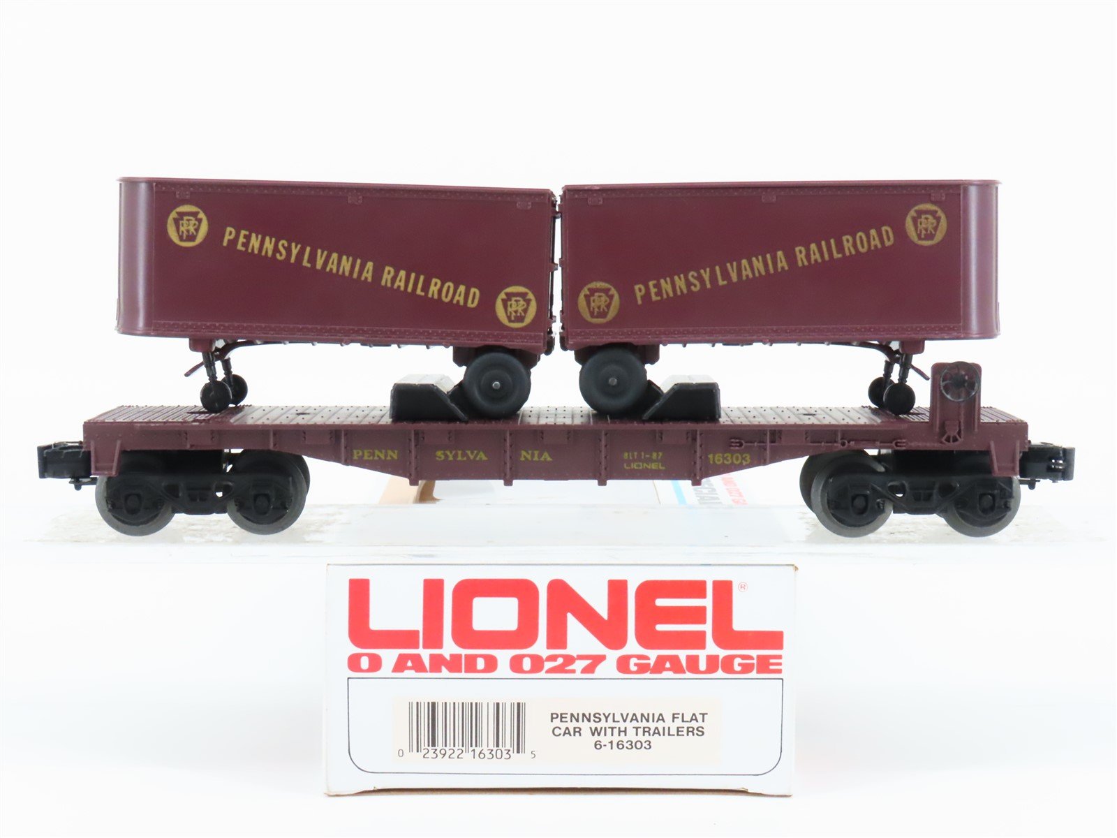 O/O27 Gauge 3-Rail Lionel #6-16303 PRR Pennsylvania Flat Car w/ Trailers