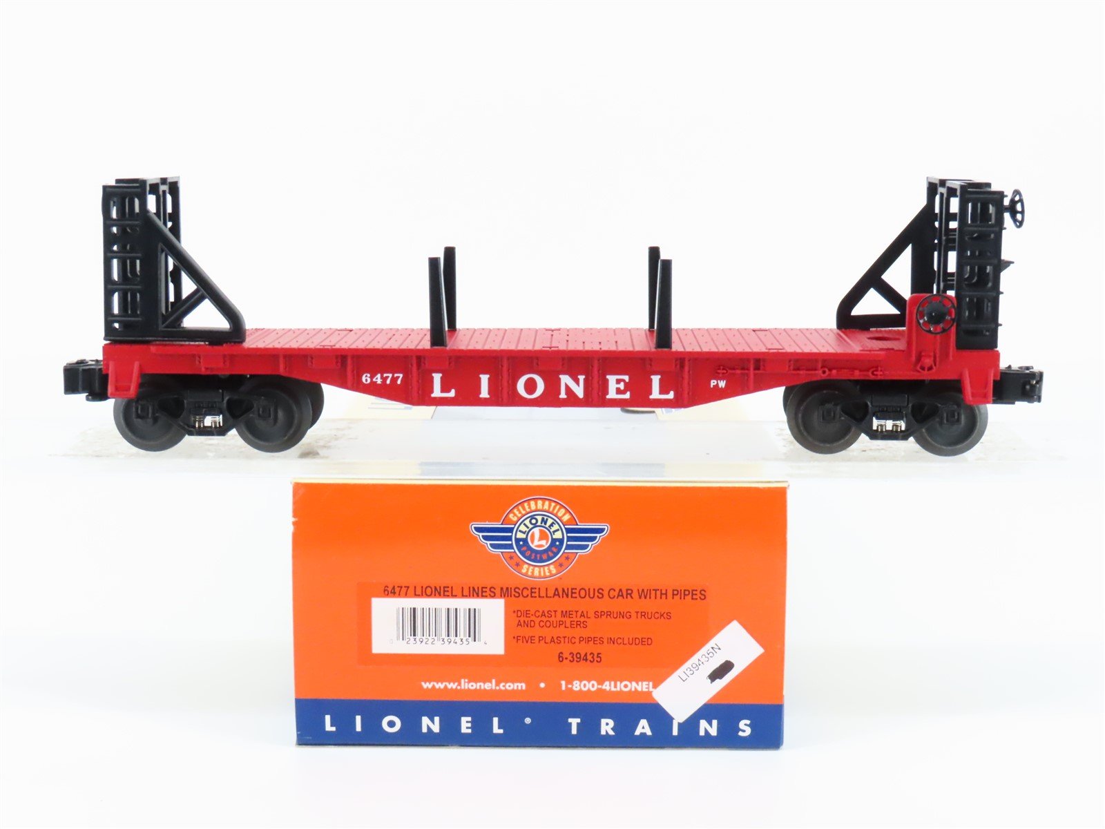 O Gauge 3-Rail Lionel #6-39435 Lionel Lines Flat Car #6477 w/ Pipes Load