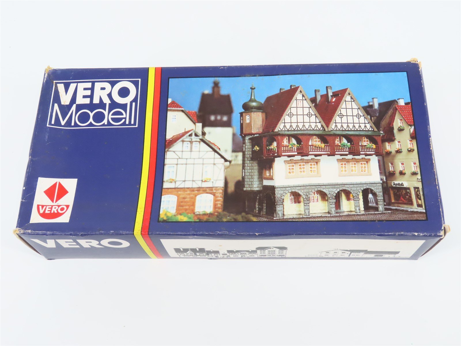 HO 1/87 Scale VERO Kit German Town Hall